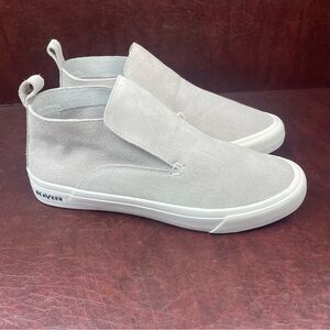 SeaVees Men’s Huntington Middie Suede High‎ Top Slip-On Sneakers